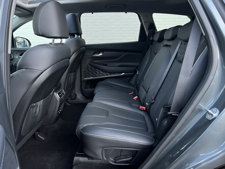 Vehicle Image 33