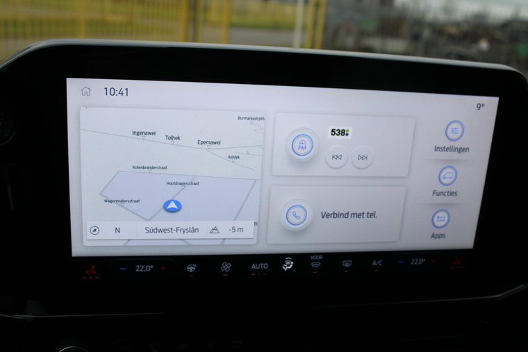 Vehicle Image 11