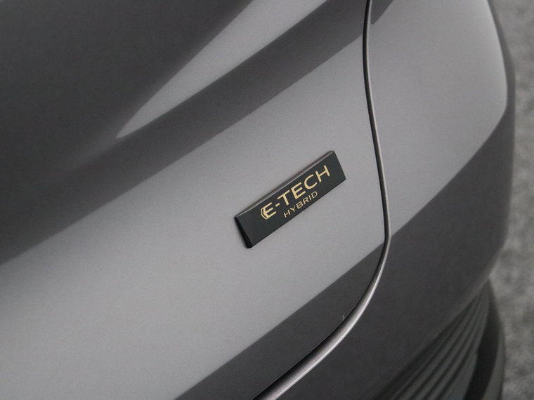 Vehicle Image 40