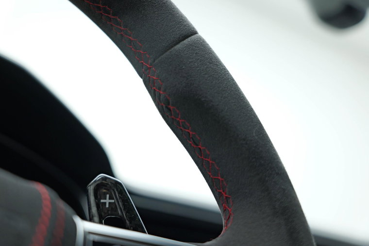 Vehicle Image 17
