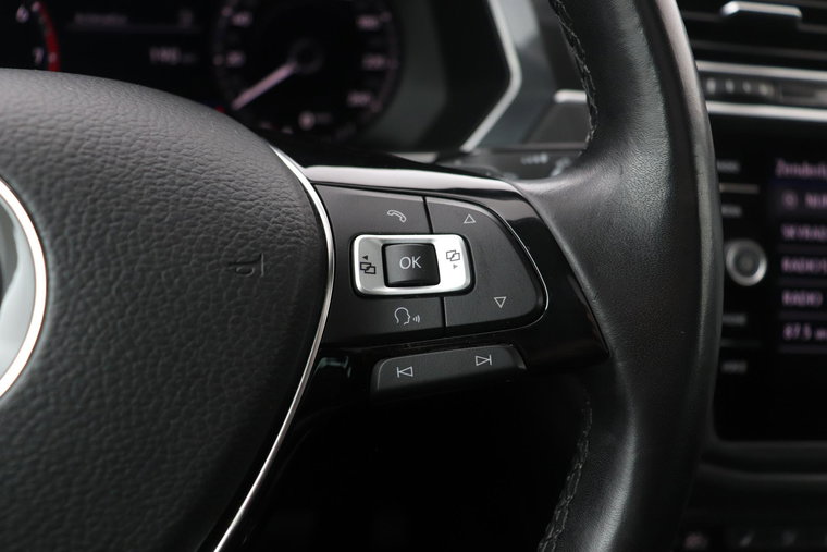 Vehicle Image 37