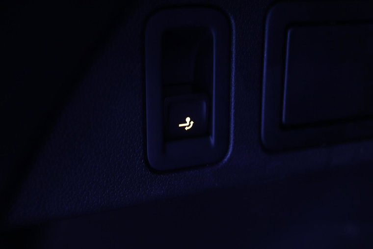 Vehicle Image 48