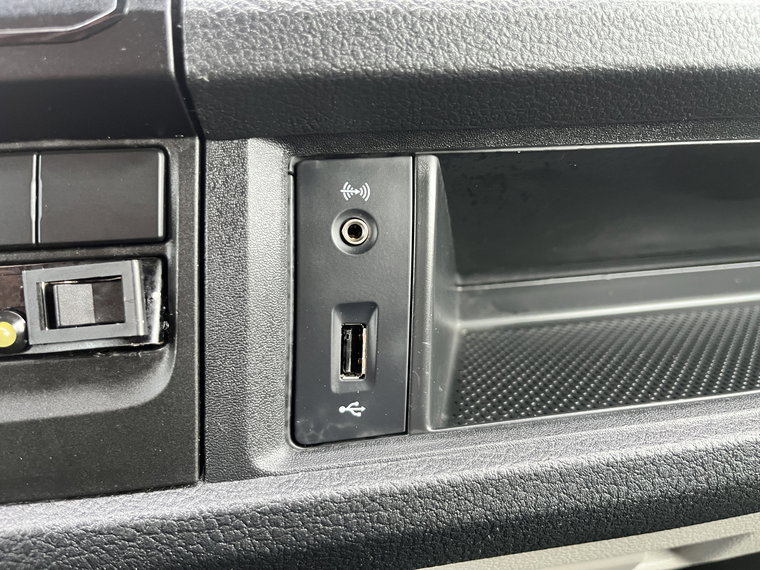 Vehicle Image 39