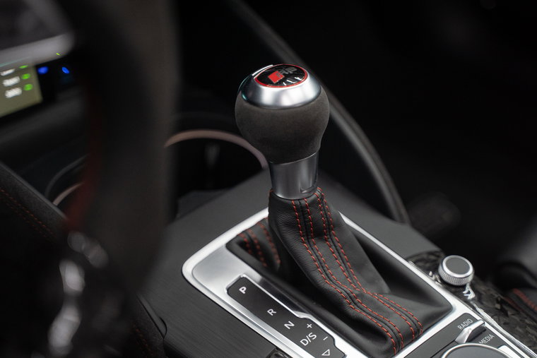Vehicle Image 33
