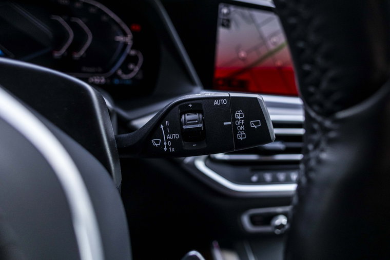 Vehicle Image 40