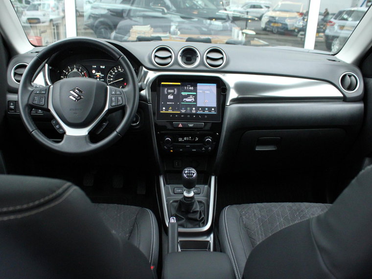 Vehicle Image 19