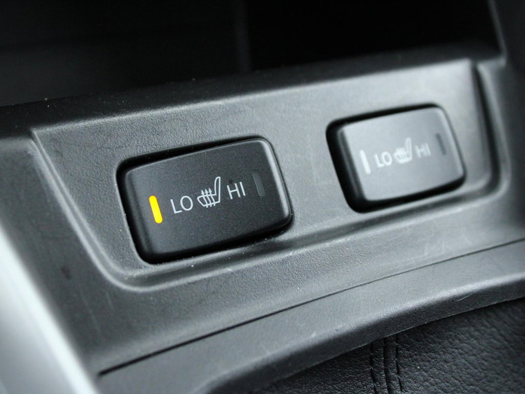 Vehicle Image 24