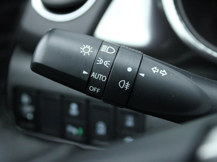 Vehicle Image 37