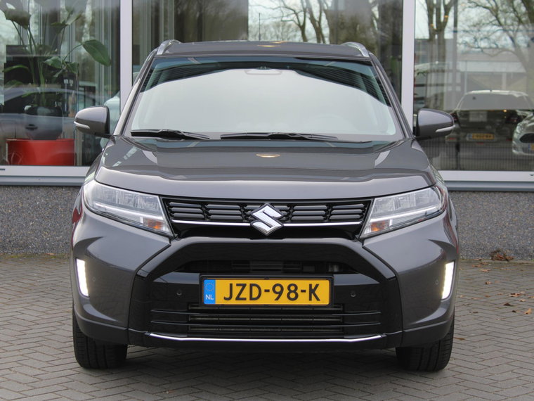 Vehicle Image 10
