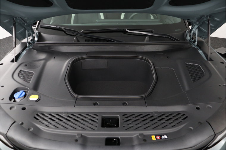 Vehicle Image 33