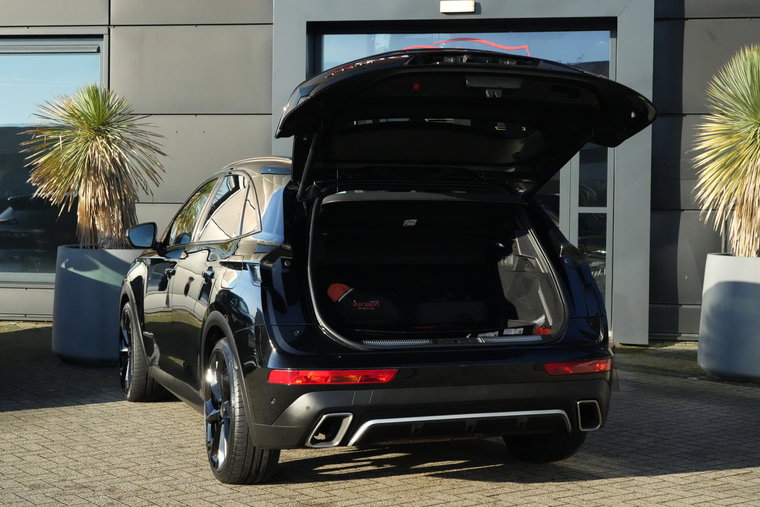Vehicle Image 30