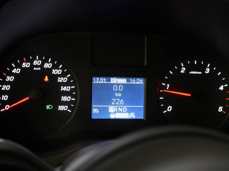 Vehicle Image 19