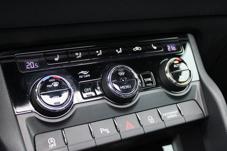 Vehicle Image 26