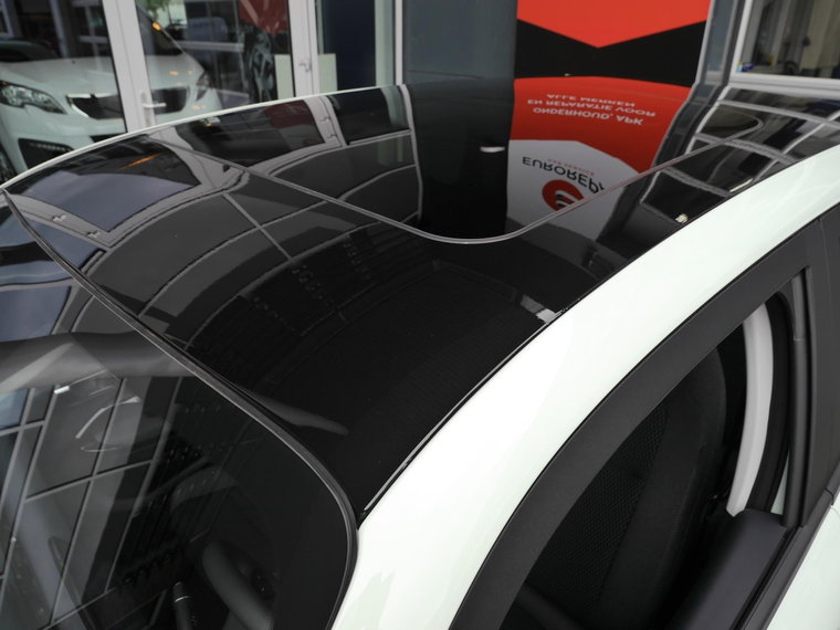 Vehicle Image 33