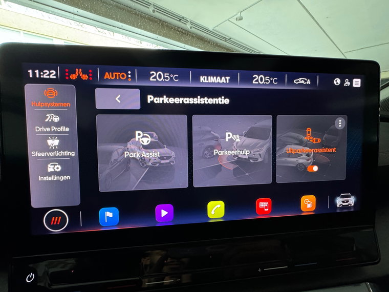 Vehicle Image 35