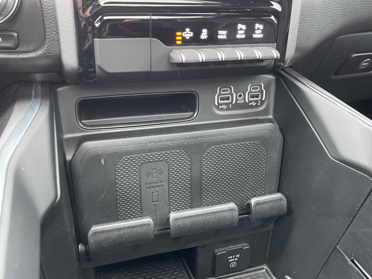 Vehicle Image 27