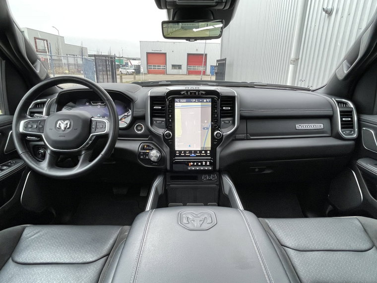 Vehicle Image 45