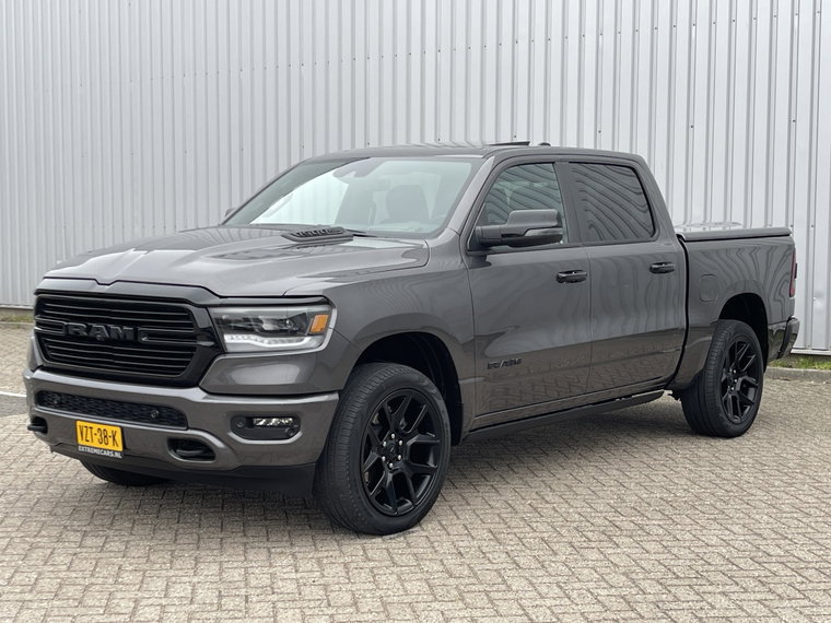 Vehicle Image 7