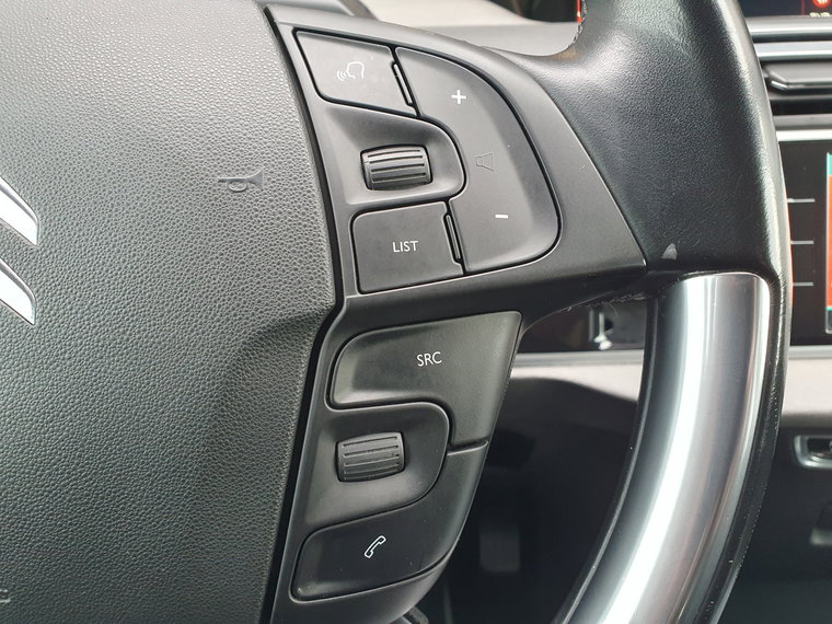 Vehicle Image 41
