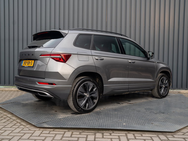 Vehicle Image 48