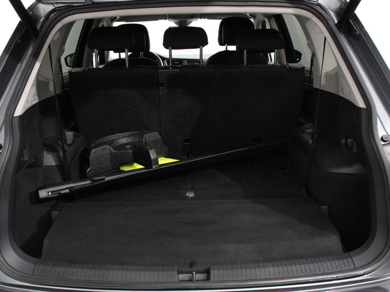Vehicle Image 40