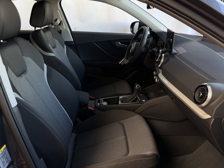 Vehicle Image 31