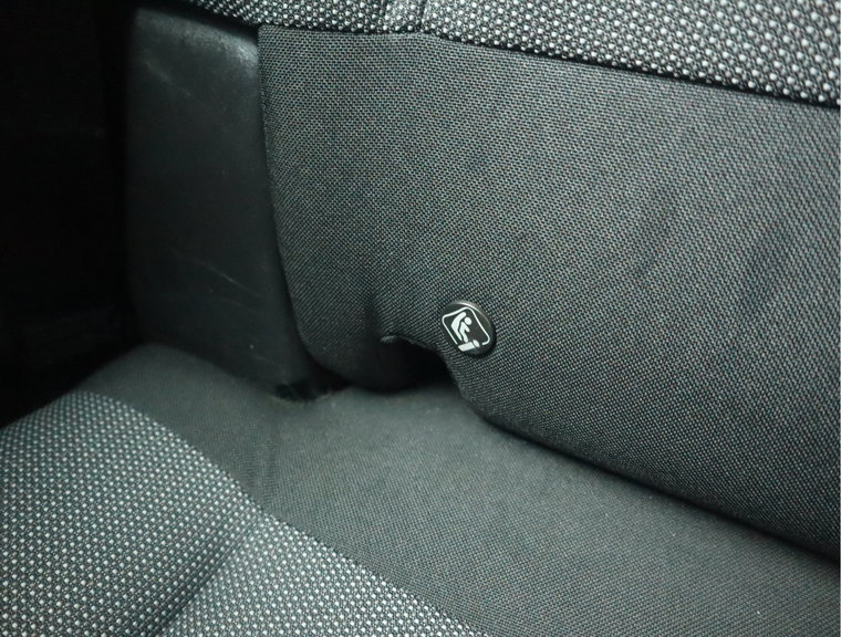 Vehicle Image 42