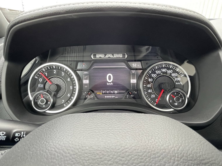 Vehicle Image 33