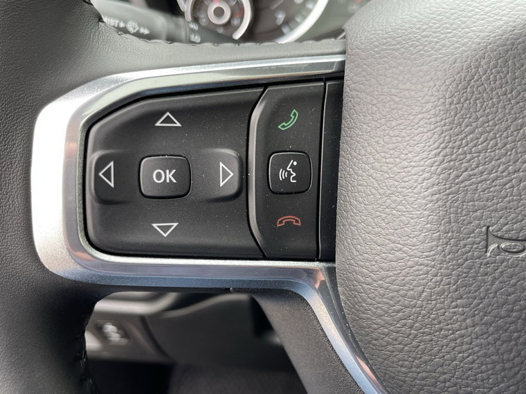 Vehicle Image 40