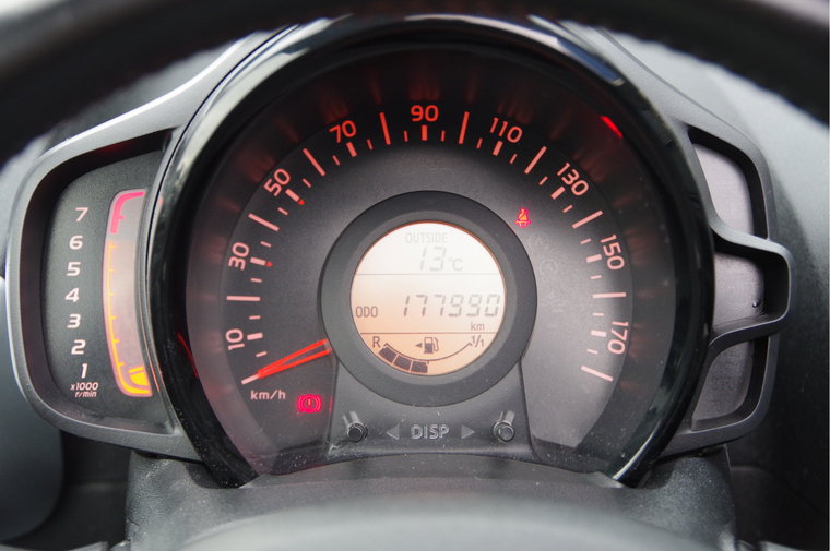 Vehicle Image 11