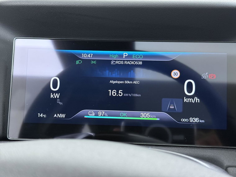 Vehicle Image 30