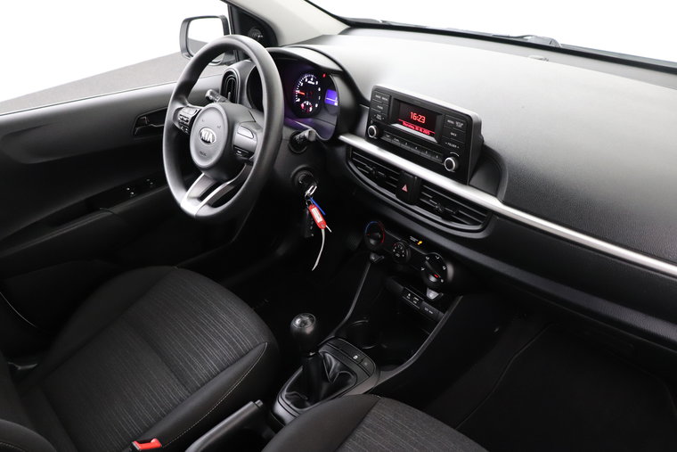 Vehicle Image 14