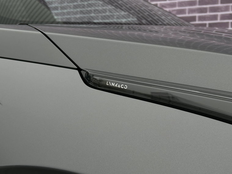 Vehicle Image 33