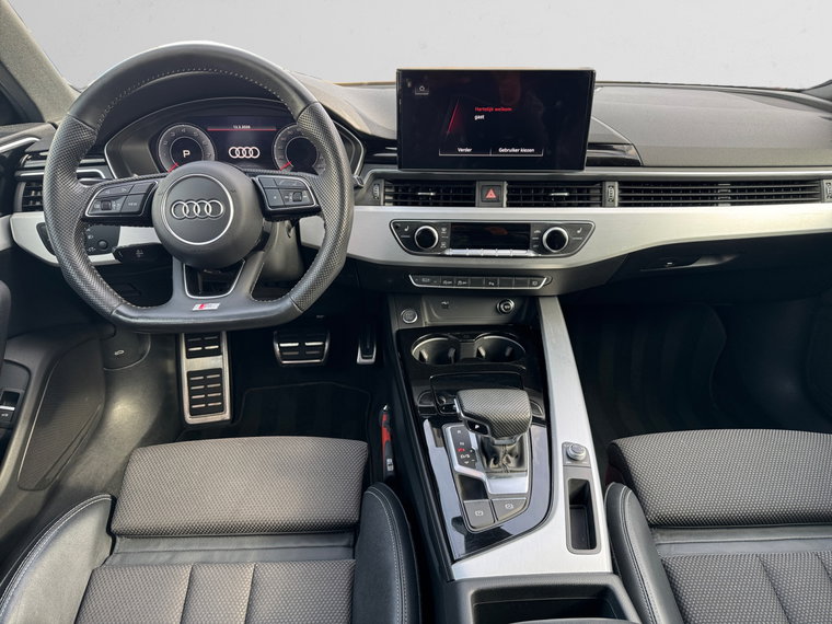 Vehicle Image 6