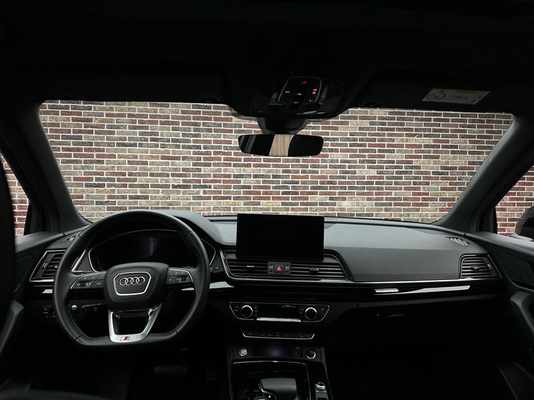 Vehicle Image 26