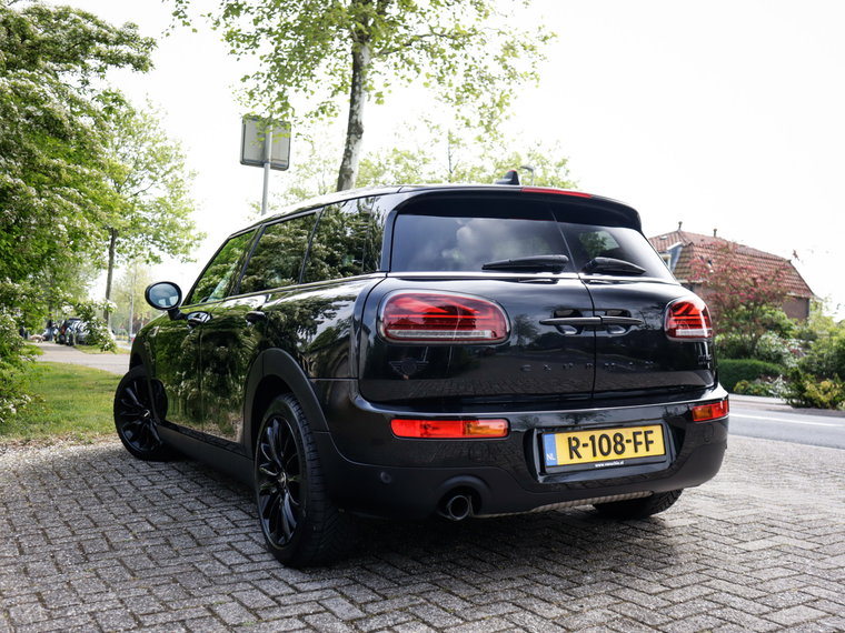 Vehicle Image 40