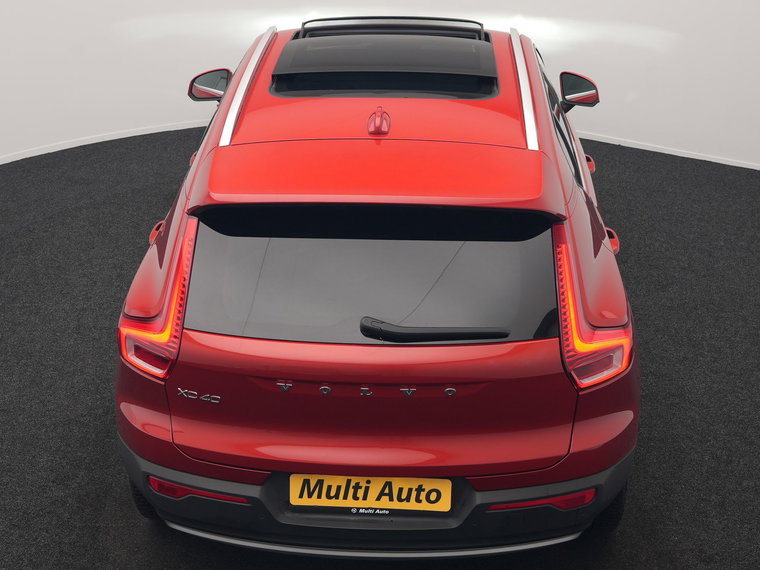 Vehicle Image 32