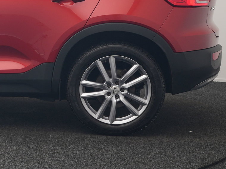 Vehicle Image 36