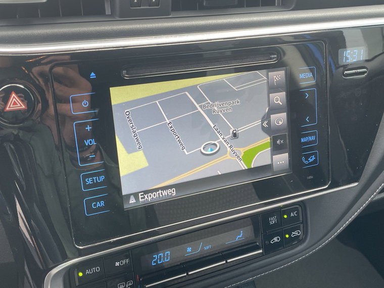 Vehicle Image 18