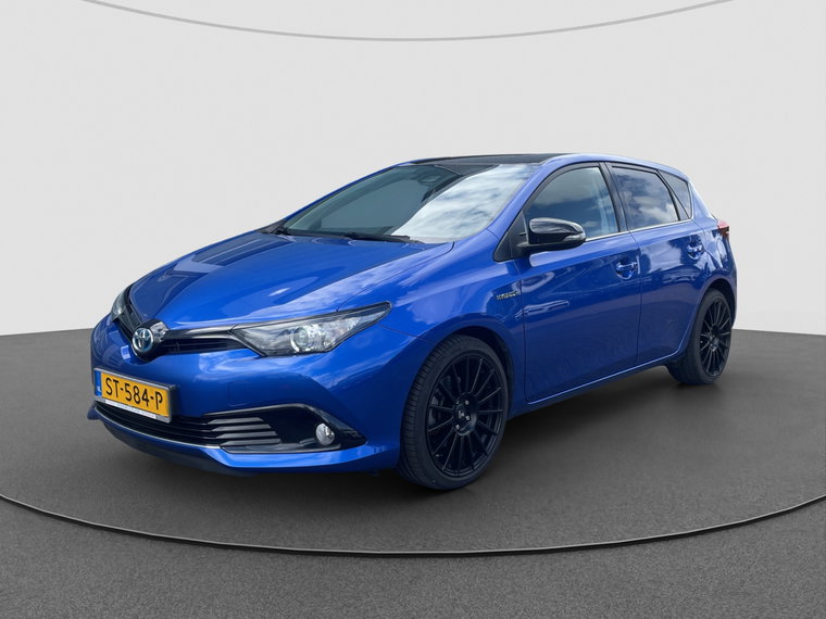 Vehicle Image 8