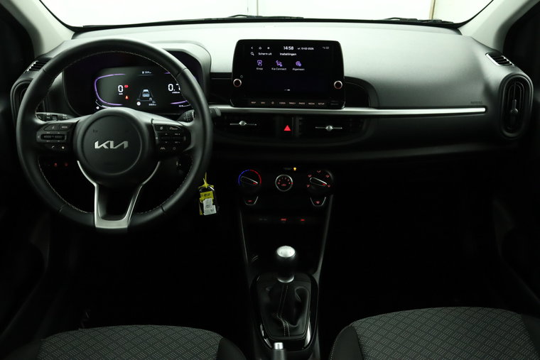 Vehicle Image 32