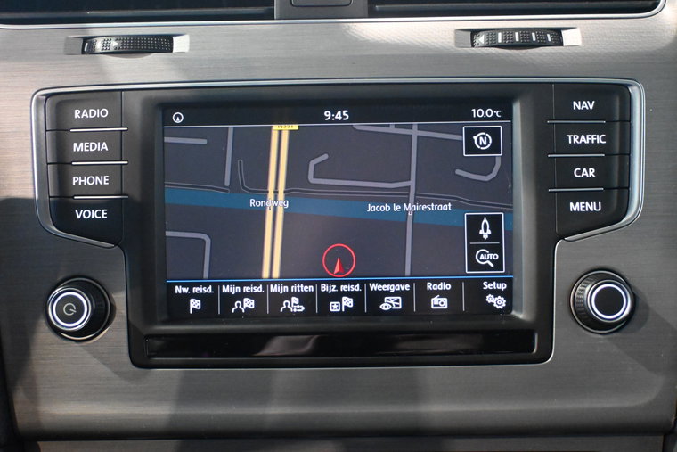 Vehicle Image 10