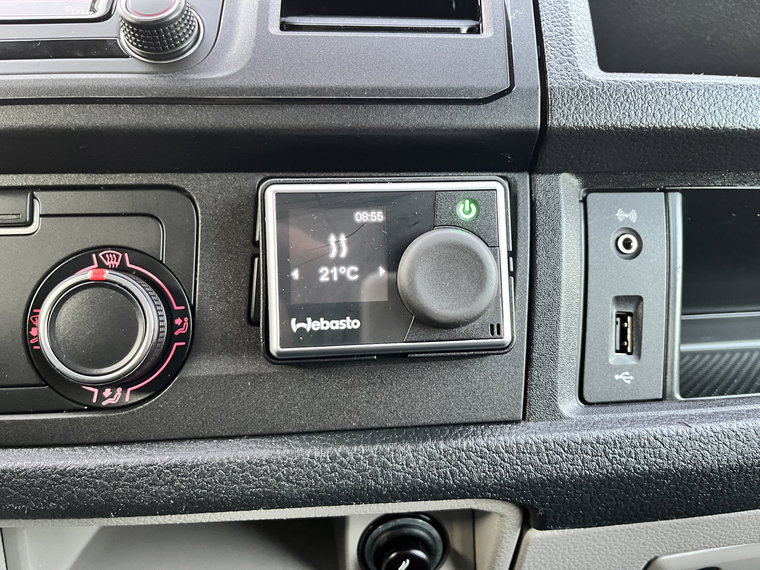 Vehicle Image 40