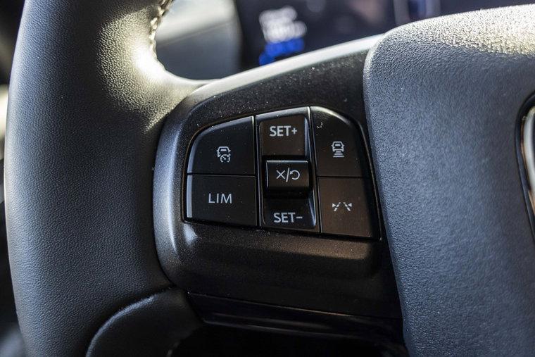 Vehicle Image 30