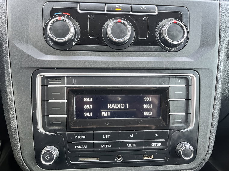 Vehicle Image 27