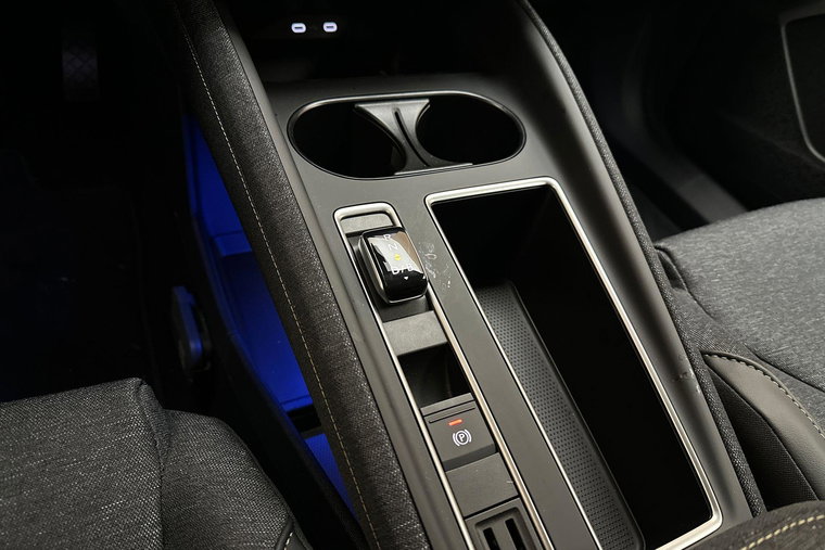 Vehicle Image 33