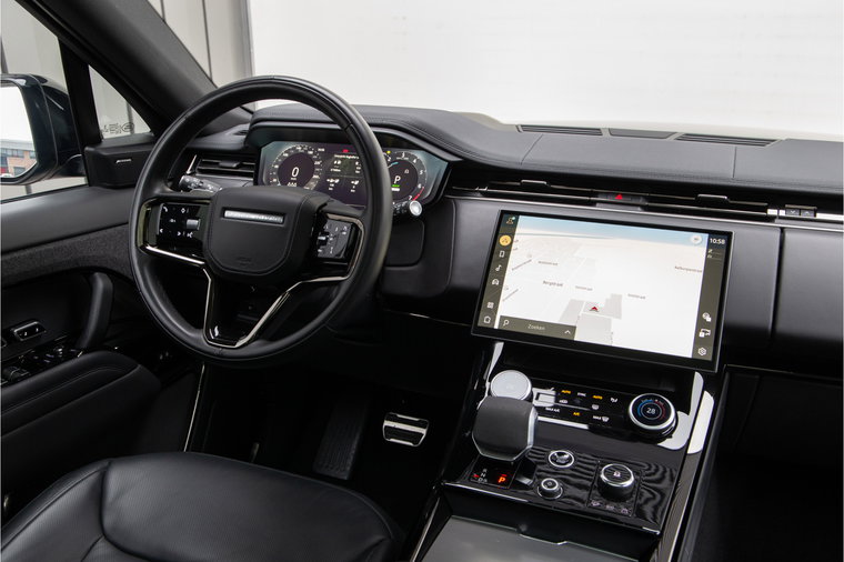 Vehicle Image 10