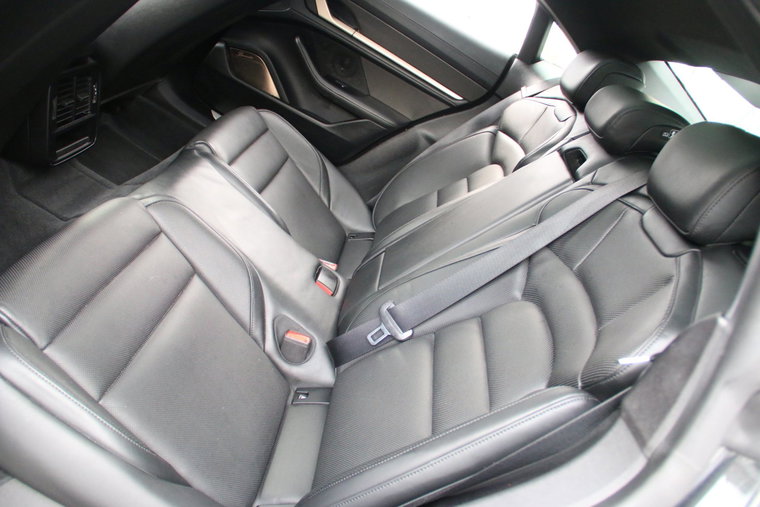 Vehicle Image 23