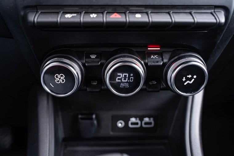 Vehicle Image 40