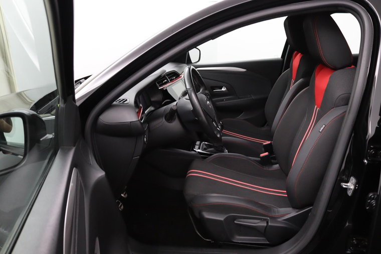 Vehicle Image 16
